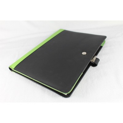 Executive Folder with magnetic closure